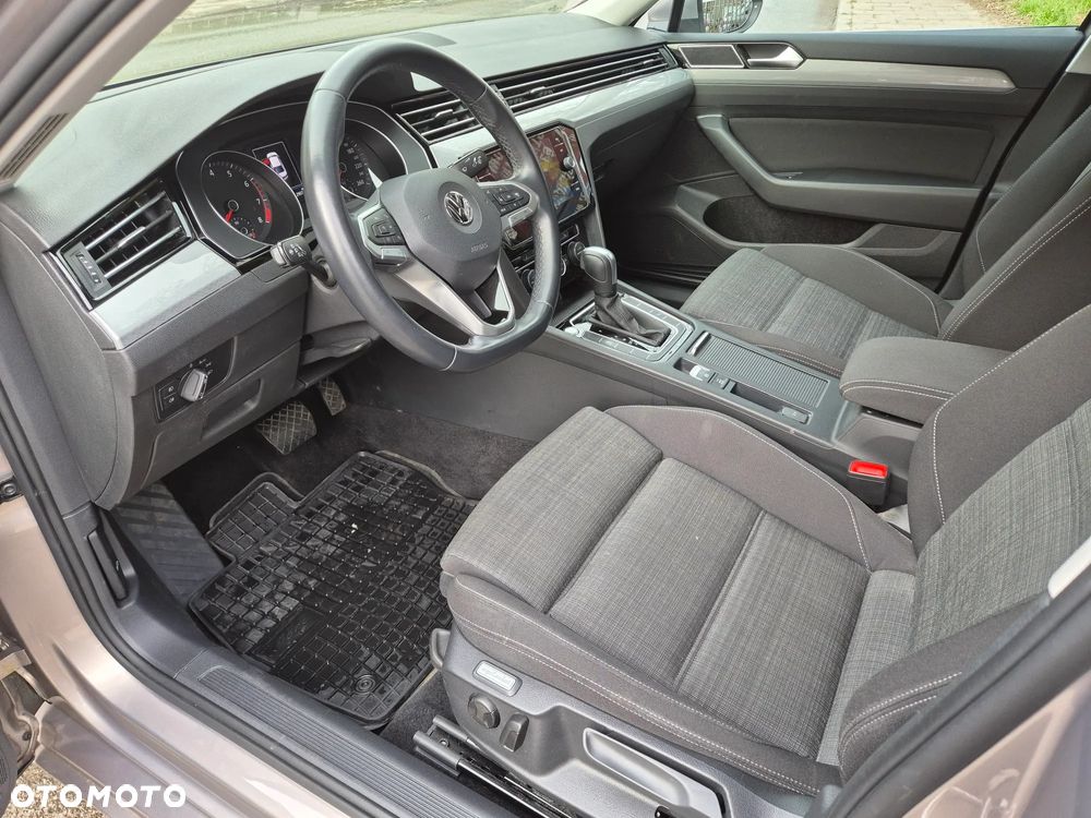 Volkswagen Passat 2.0 TSI Business DSG - 6
