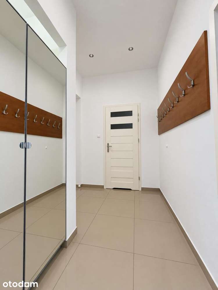 Retoryka-Center-Old Town Top location