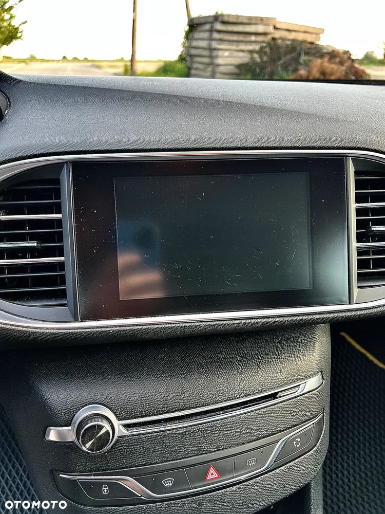 Peugeot 308 - 10