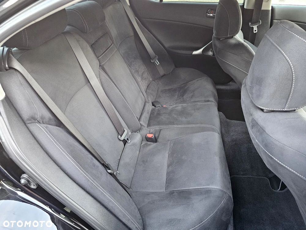Lexus IS 250 - 27
