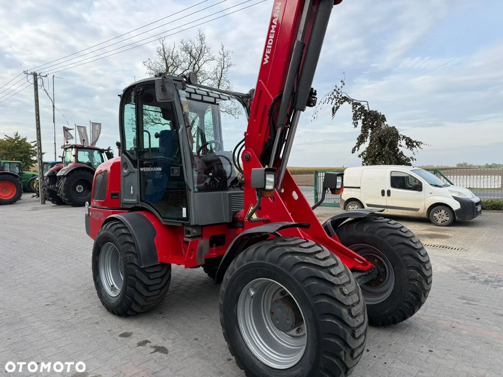 Weidemann 4070  CX 100  SCHAFFER 6390T - 18