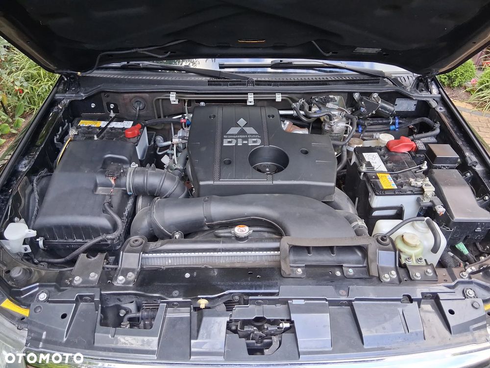 Mitsubishi Pajero 3.2 DID Instyle EU6 - 15