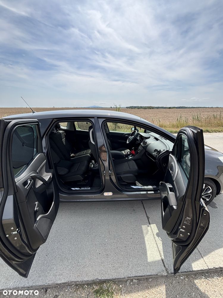 Opel Meriva - 8