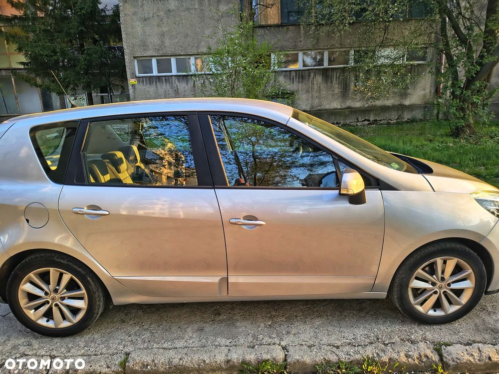 Renault Scenic 1.5 dCi Life - 8