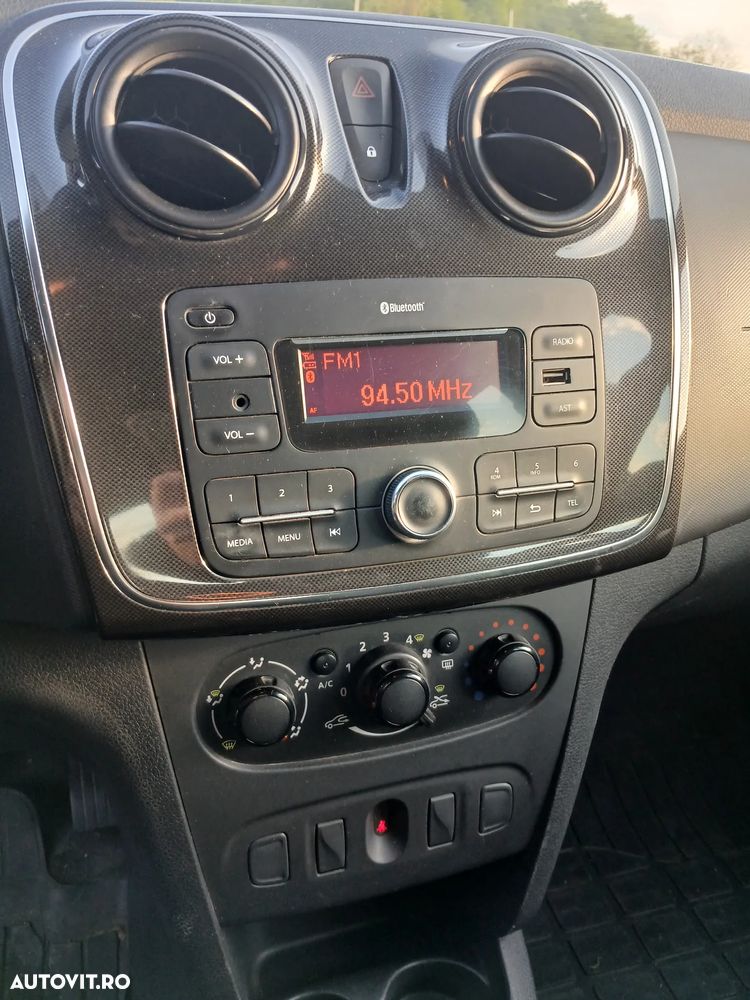 Dacia Logan 1.0 SCe SL PLUS - 12