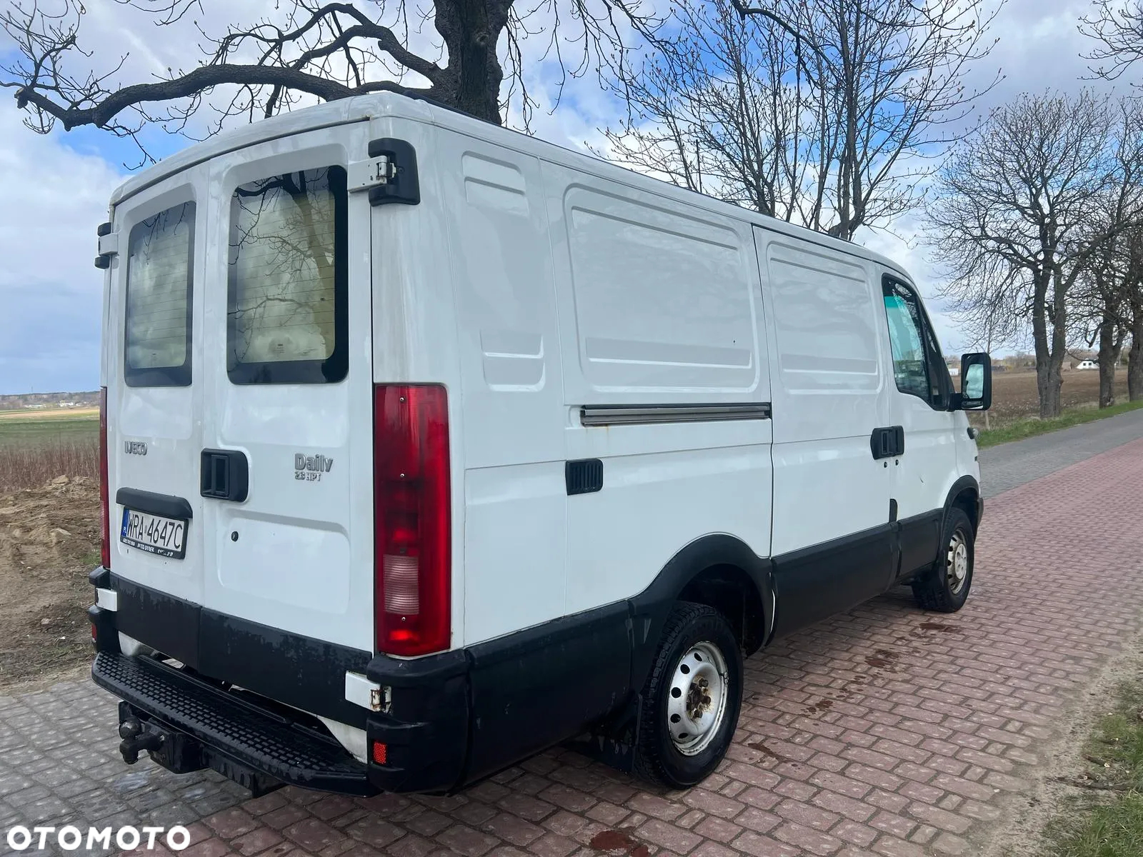 Iveco DAILY 35S14 - 3