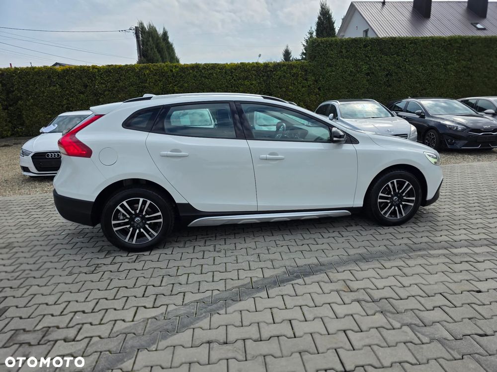 Volvo V40 D2 Drive-E Summum - 18
