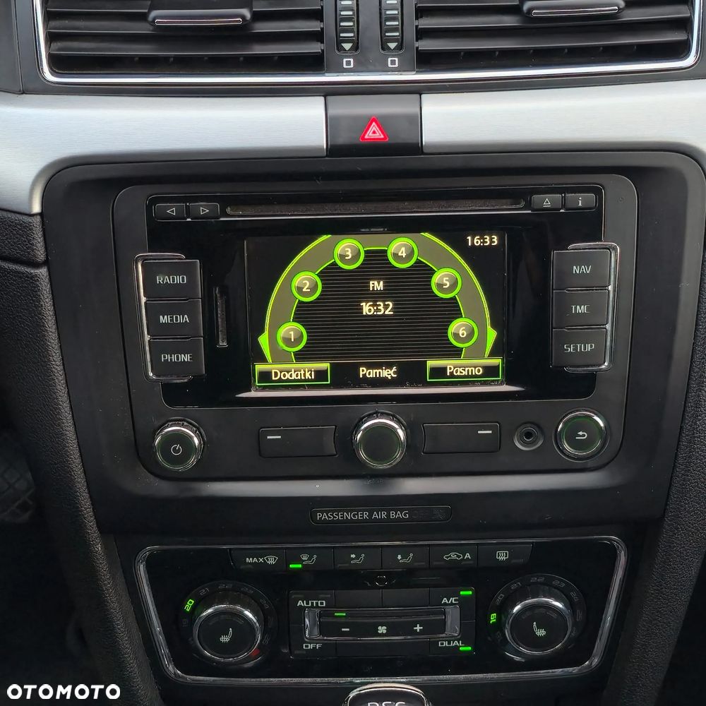 Skoda Superb 2.0 TDI DSG Comfort - 31