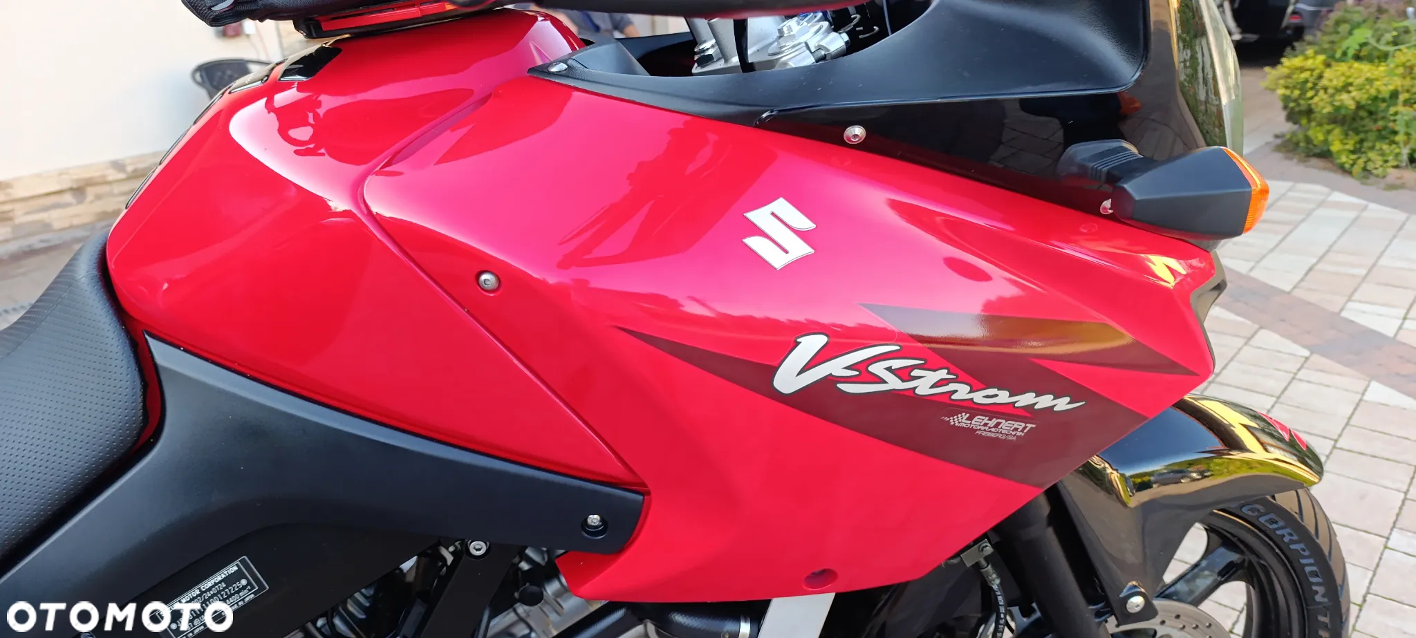 Suzuki V-STROM - 26