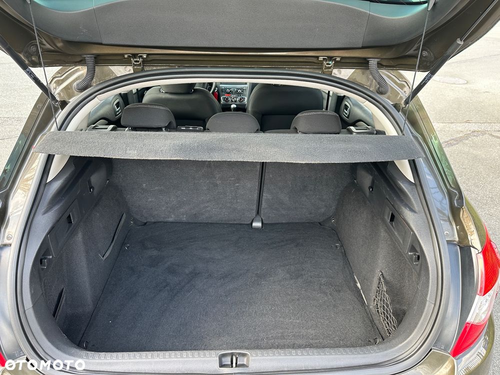 Citroën C4 VTi 95 Attraction - 27