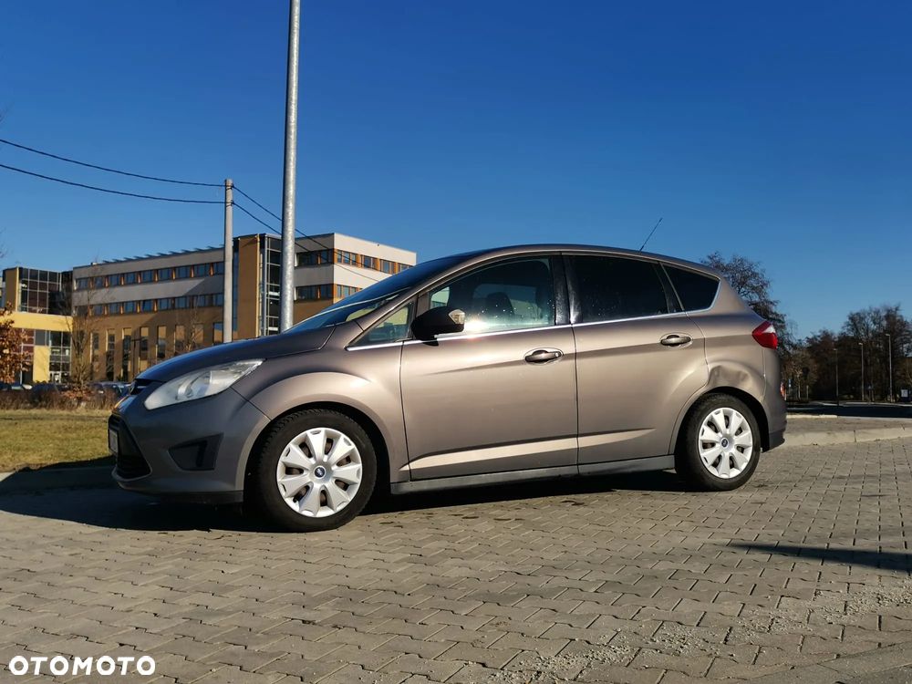 Ford C-MAX - 1