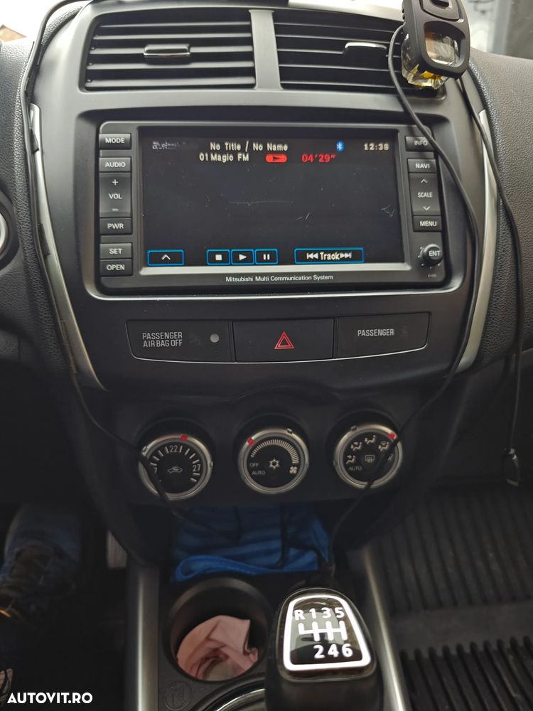 Mitsubishi ASX 1.8 DI-D 4WD Top - 8