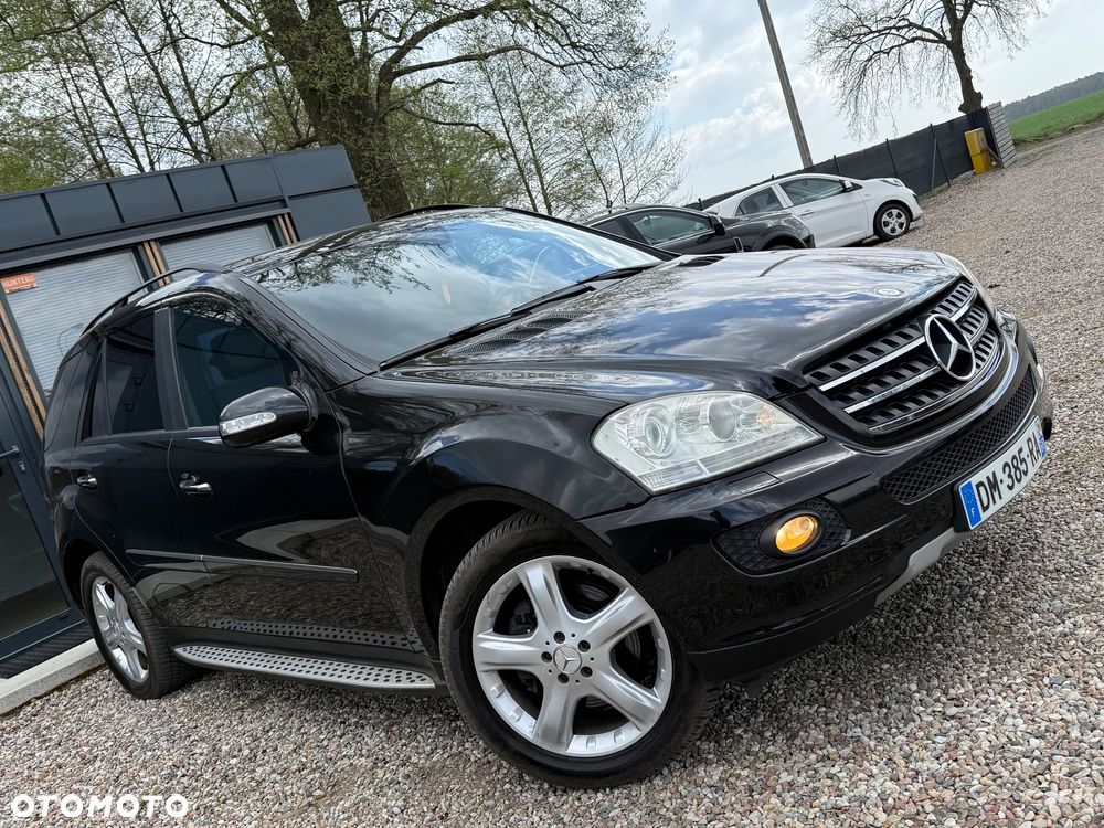 Mercedes-Benz ML 320 CDI 4Matic 7G-TRONIC Edition 10 - 4