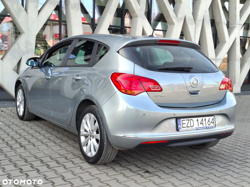 Opel Astra 1.4 Turbo Exklusiv - 13