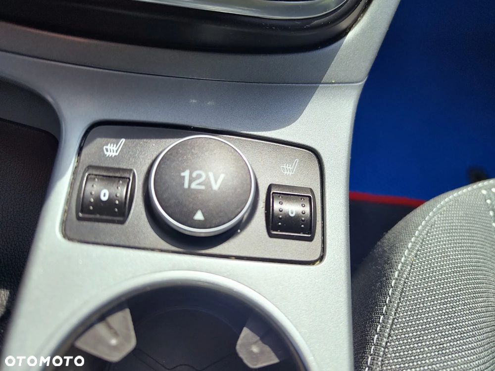 Ford C-MAX 2.0 TDCi Edition - 9