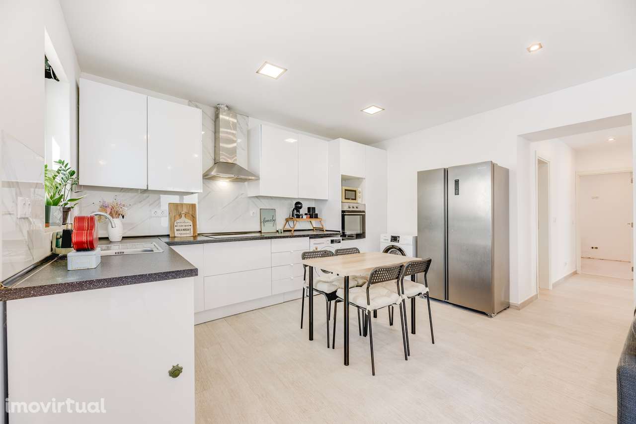 MORADIA T2+1 | REMODELADA | SUITE | LUGAR DE ESTACIONAMENTO - Grande imagem: 3/44