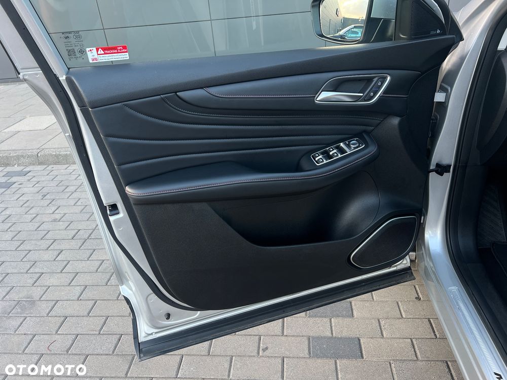 MG HS PHEV Luxury - 21