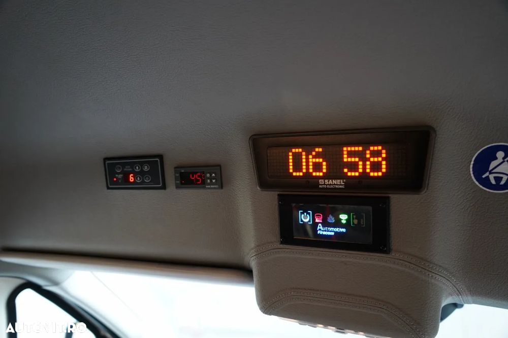 Iveco DAILY / 50C18 / IMPORTAT / AER CONDIȚIONAT / 93.000 km!!! / - 33