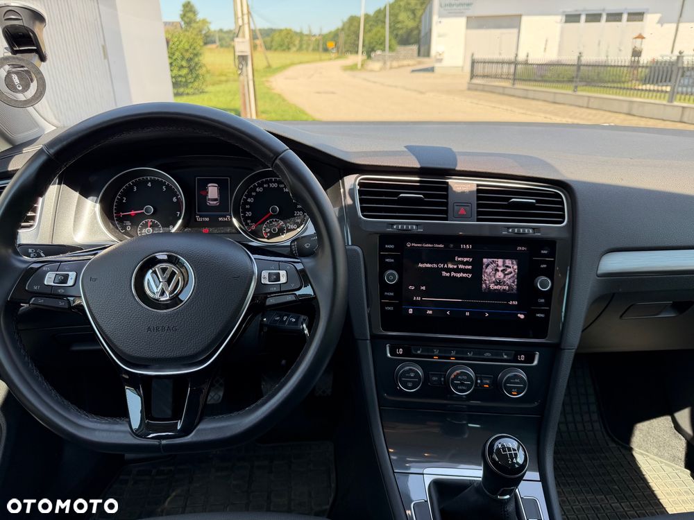 Volkswagen Golf 1.5 TSI BMT Comfortline - 25