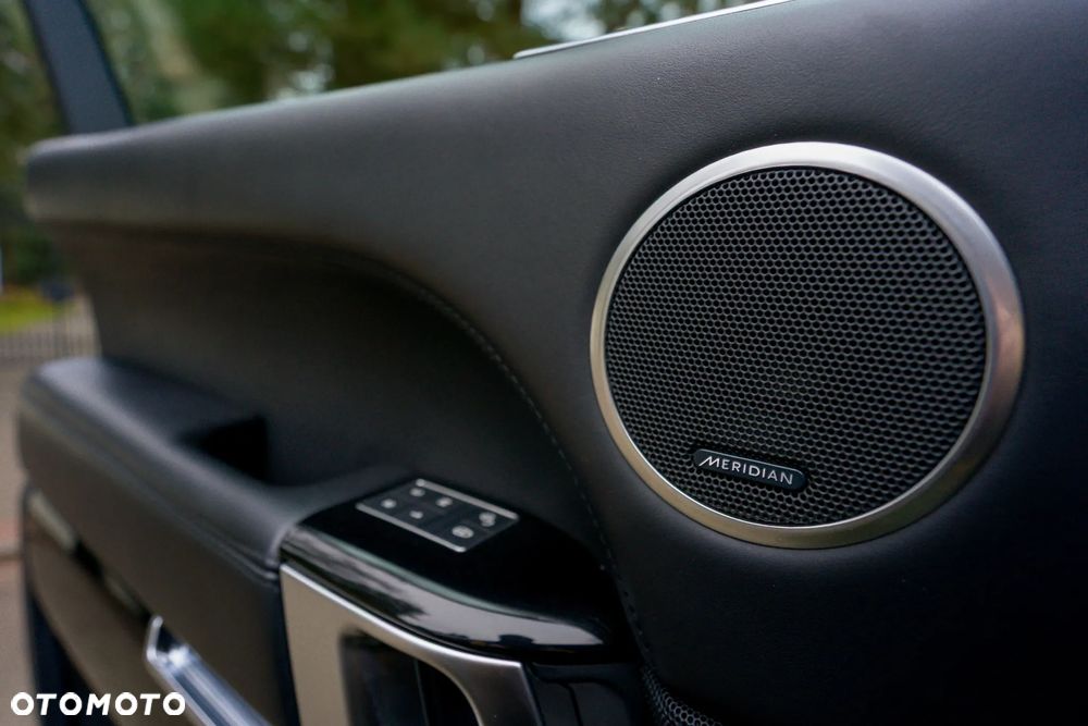 Land Rover Range Rover - 19