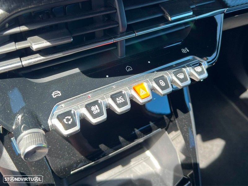 Peugeot 2008 1.2 Hybrid Allure e-DCS6 - 16