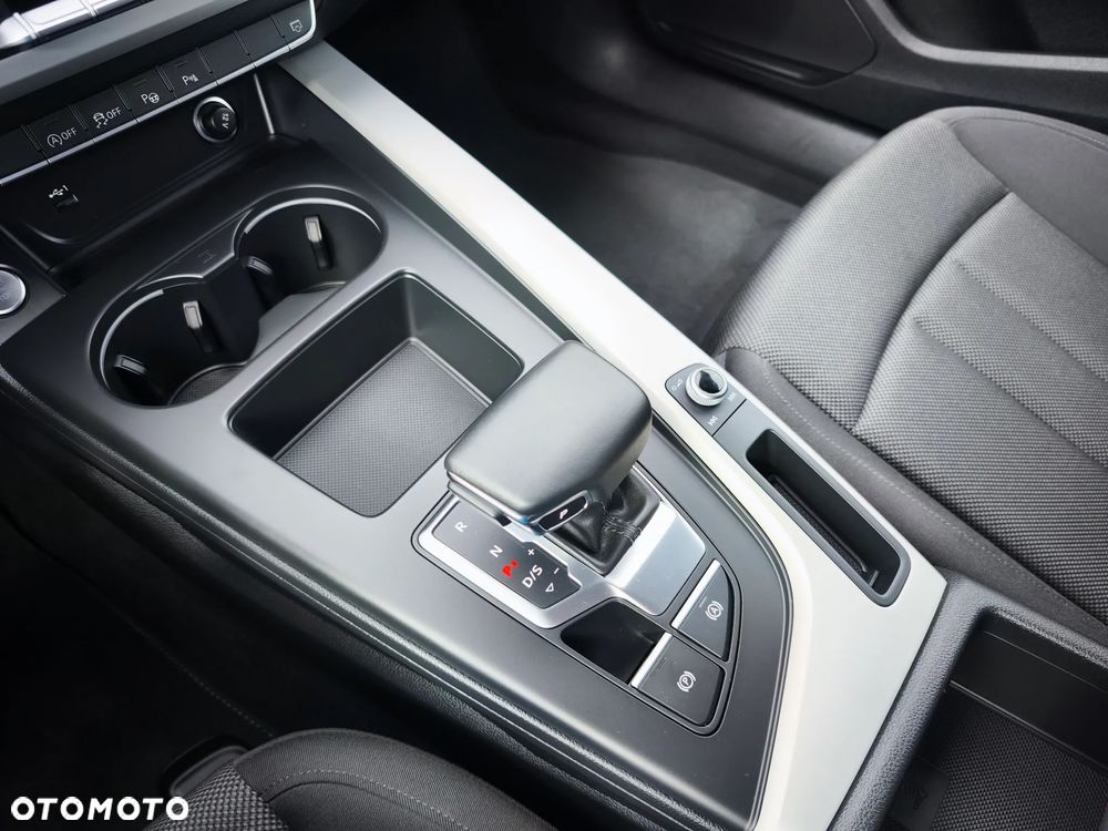 Audi A4 - 25