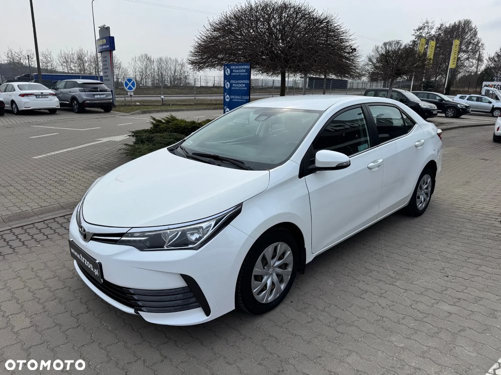 Toyota Corolla 1.4 D-4D Comfort - 4