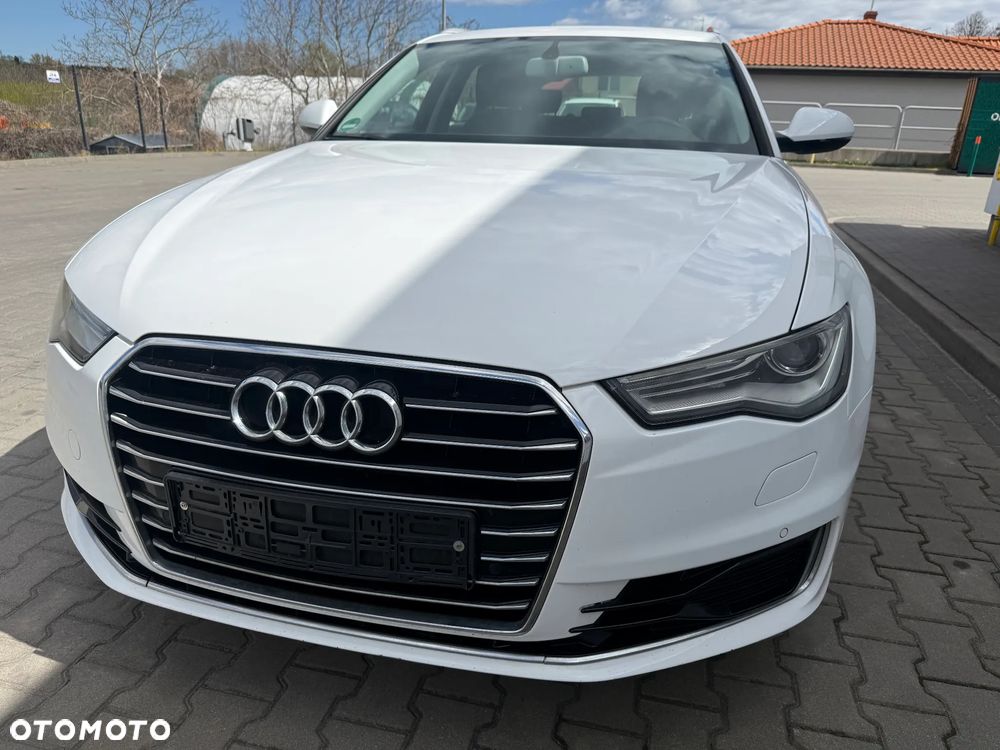Audi A6 Avant 2.0 TDI Ultra S tronic - 16