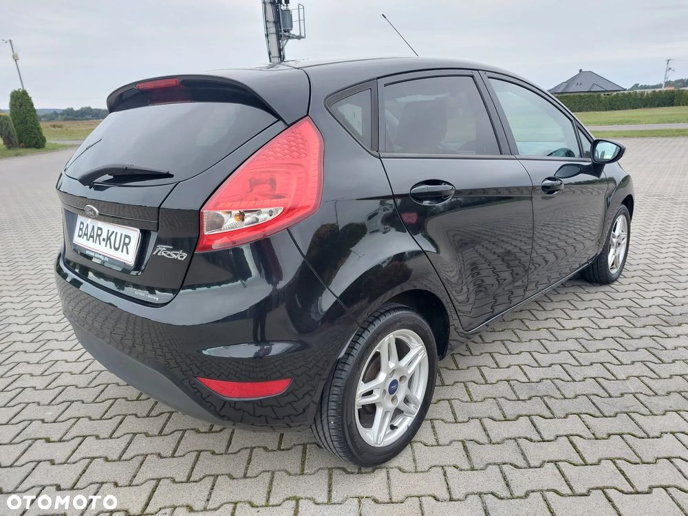 Ford Fiesta 1.25 Champions Edition - 8
