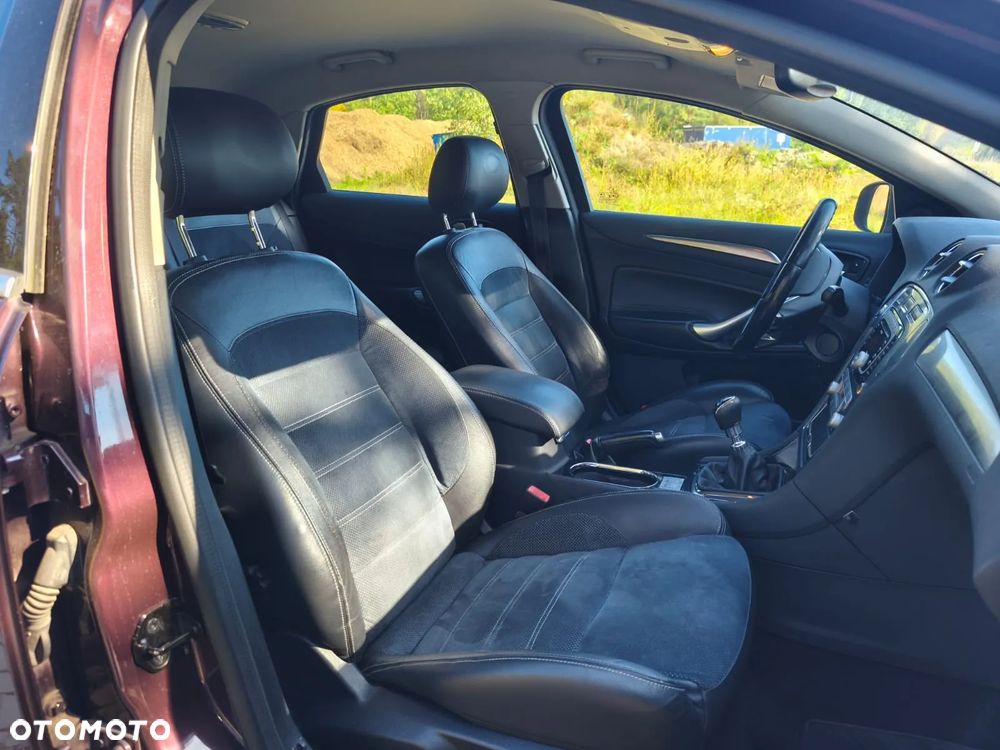 Ford Mondeo 2.5 Titanium X - 6