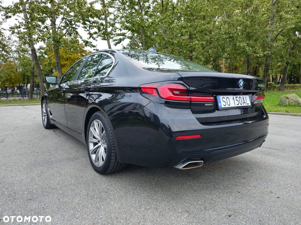 BMW Seria 5 530e Luxury Line sport - 2