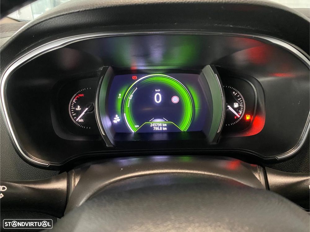 Renault Mégane Sport Tourer 1.5 Blue dCi Zen - 37