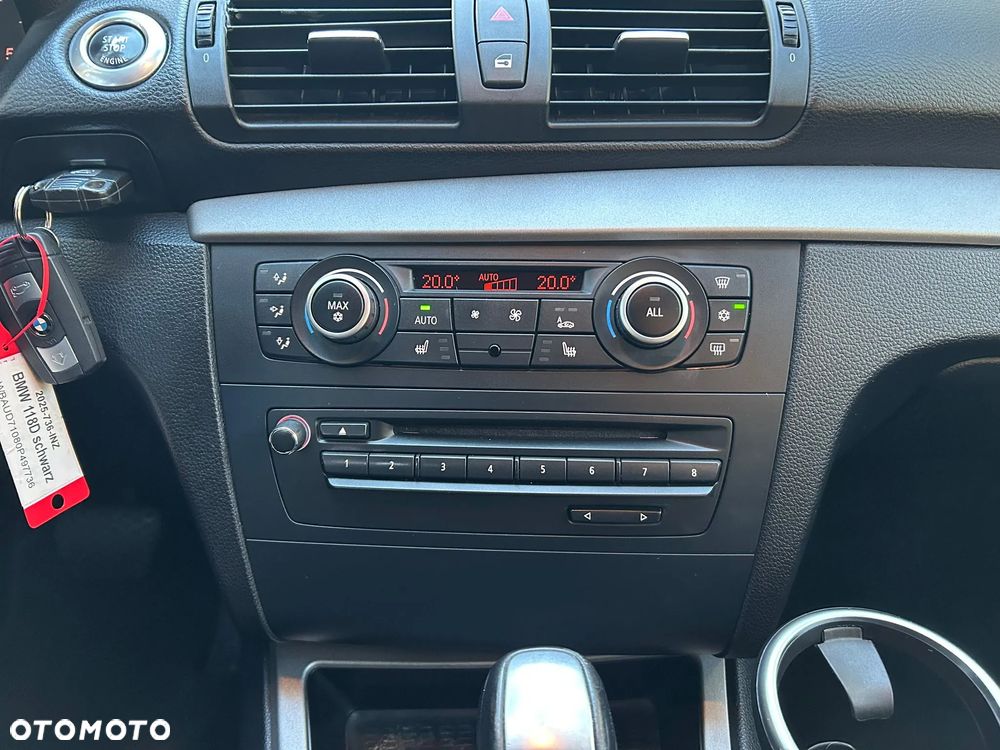 BMW Seria 1 118d - 15