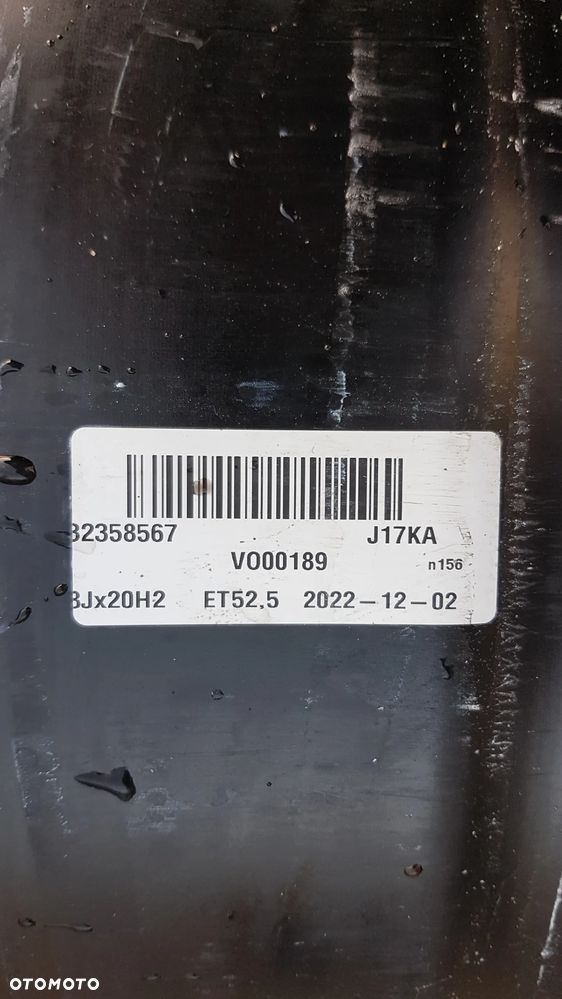 VOLVO XC60 FELGA ALUMINIOWA 20" 8.0Jx20H2 ET52,5 - 2