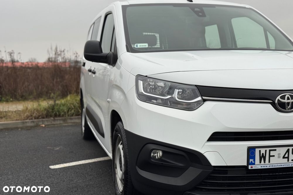 Toyota ProAce Kombi D-4D Medium 2,6t - 8