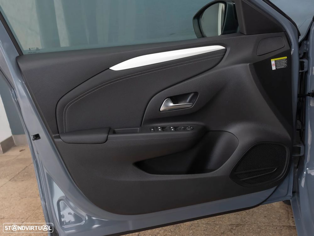 Opel Corsa 1.2 T Hybrid EdCT - 14