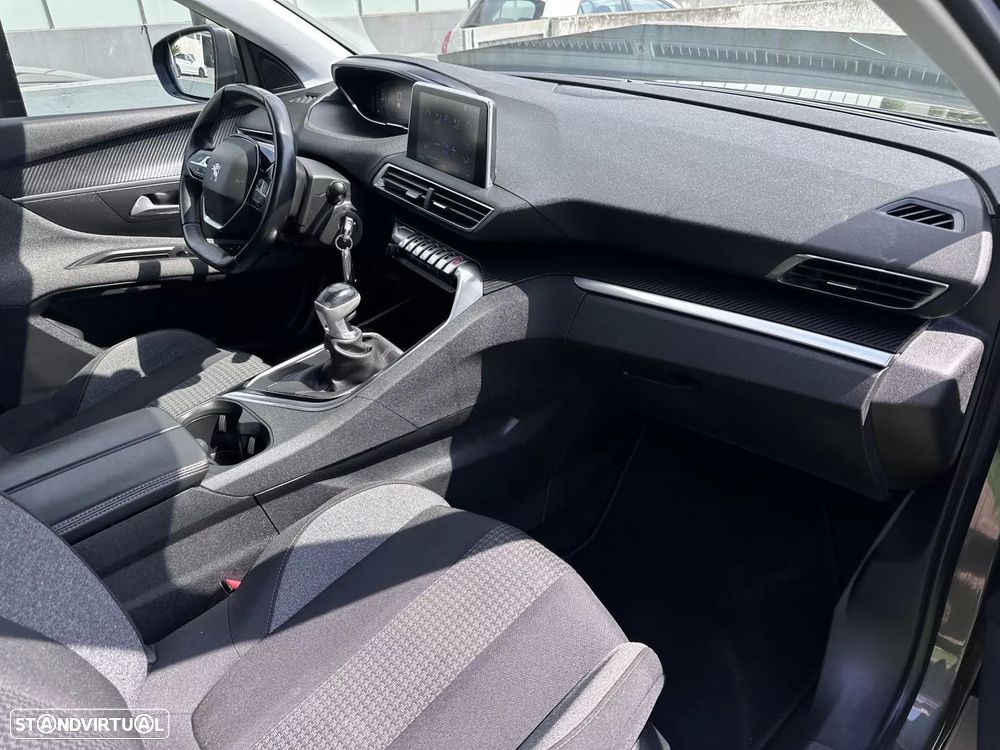 Peugeot 3008 1.2 PureTech Allure Pack - 46