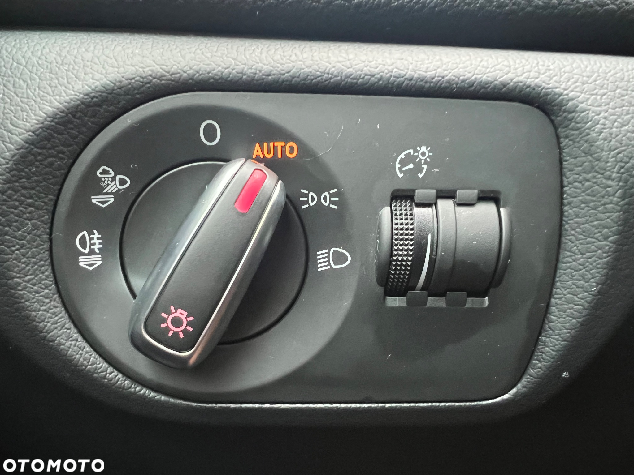 Audi Q3 2.0 TFSI Quattro Design S tronic - 34