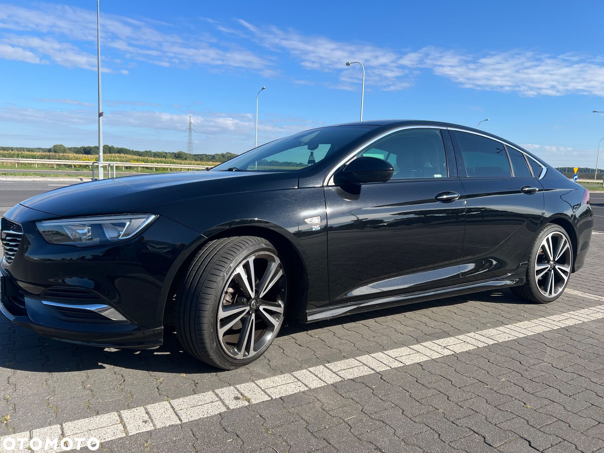 Opel Insignia - 1