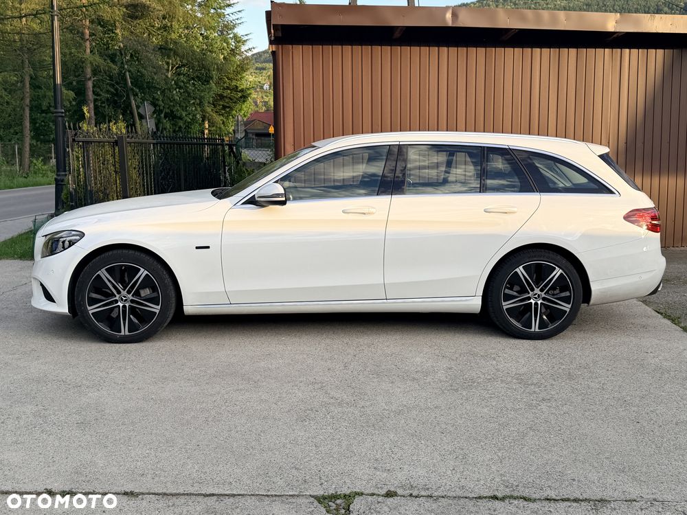 Mercedes-Benz Klasa C 300 e 9G-TRONIC - 3
