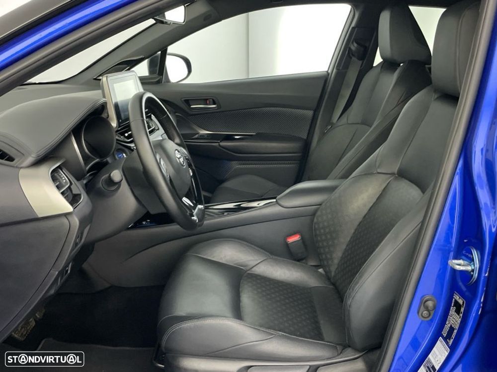 Toyota C-HR 1.8 HSD Lounge - 11