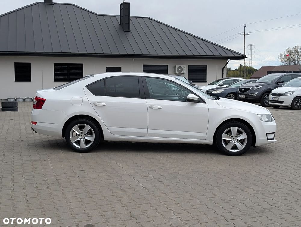 Skoda Octavia 1.6 TDI Style - 17