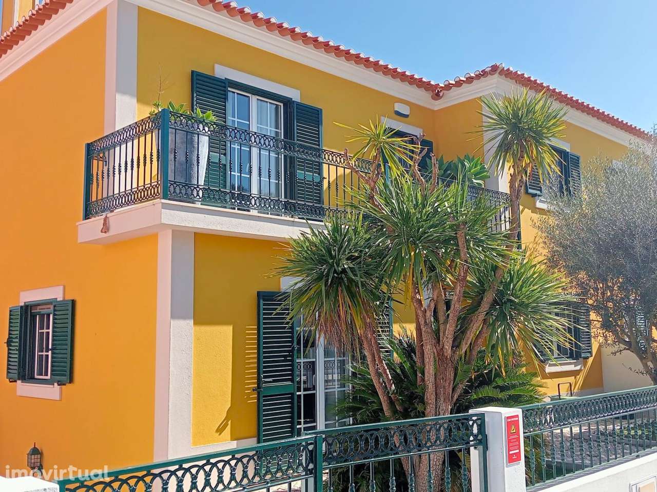 Moradia T5 com Garagem - Grande imagem: 2/22