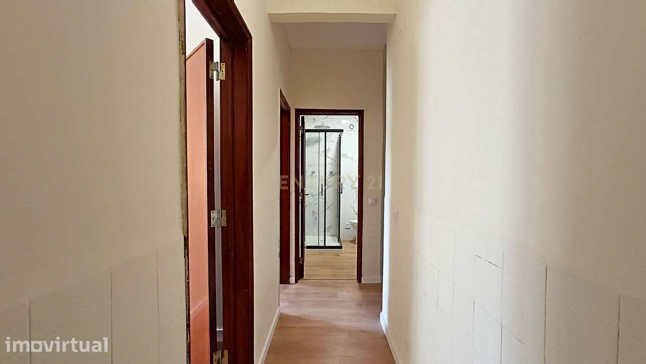 APARTAMENTO T3 COM ELEVADOR PARA ARRENDAMENTO  | Barreiro - Grande imagem: 5/17