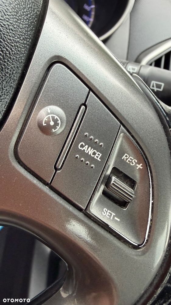 Hyundai ix35 1.6 2WD Fifa World Cup Edition - 21