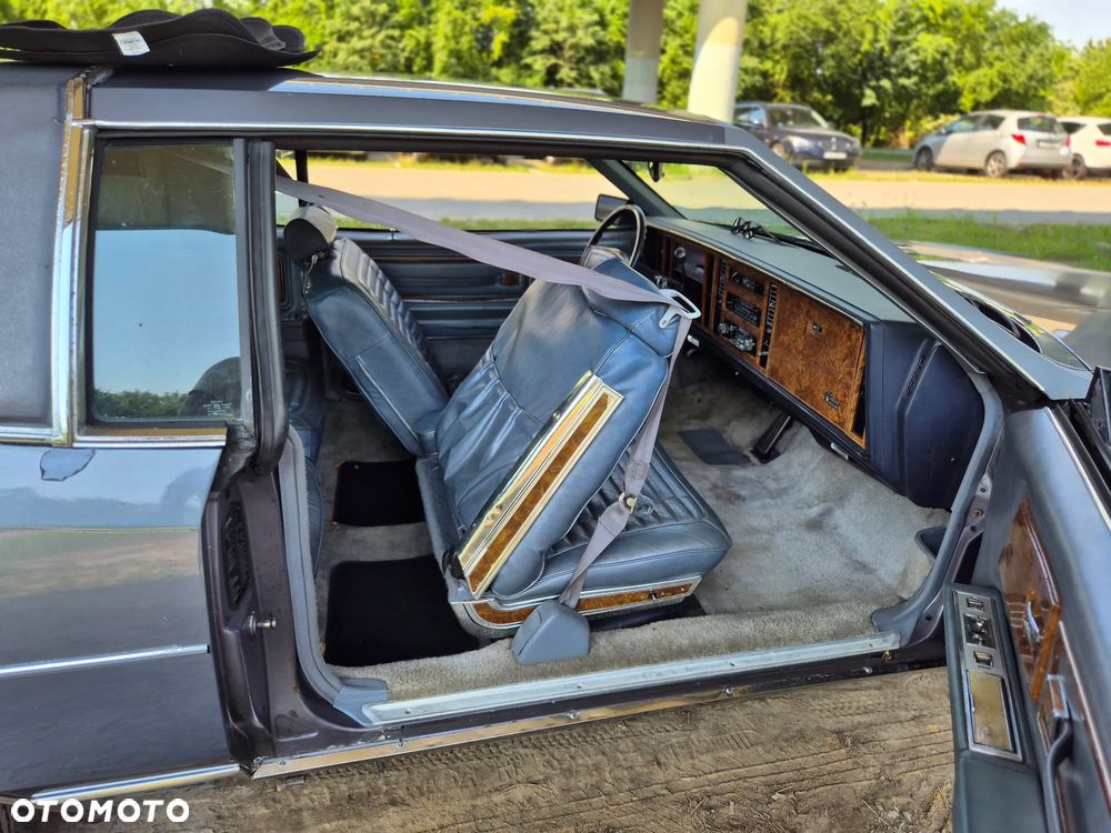 Buick Riviera - 21