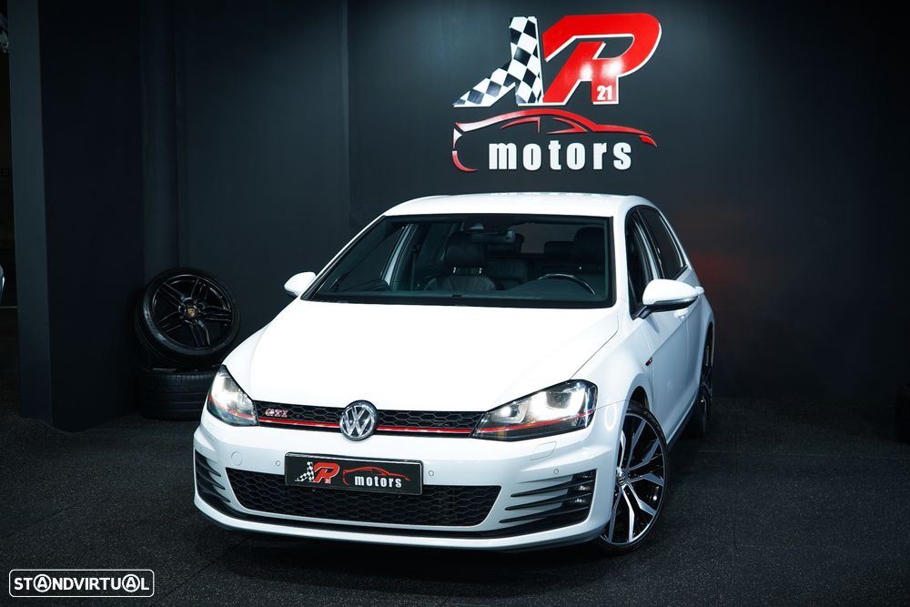 VW Golf 2.0 TSi GTi DSG Performance - 4
