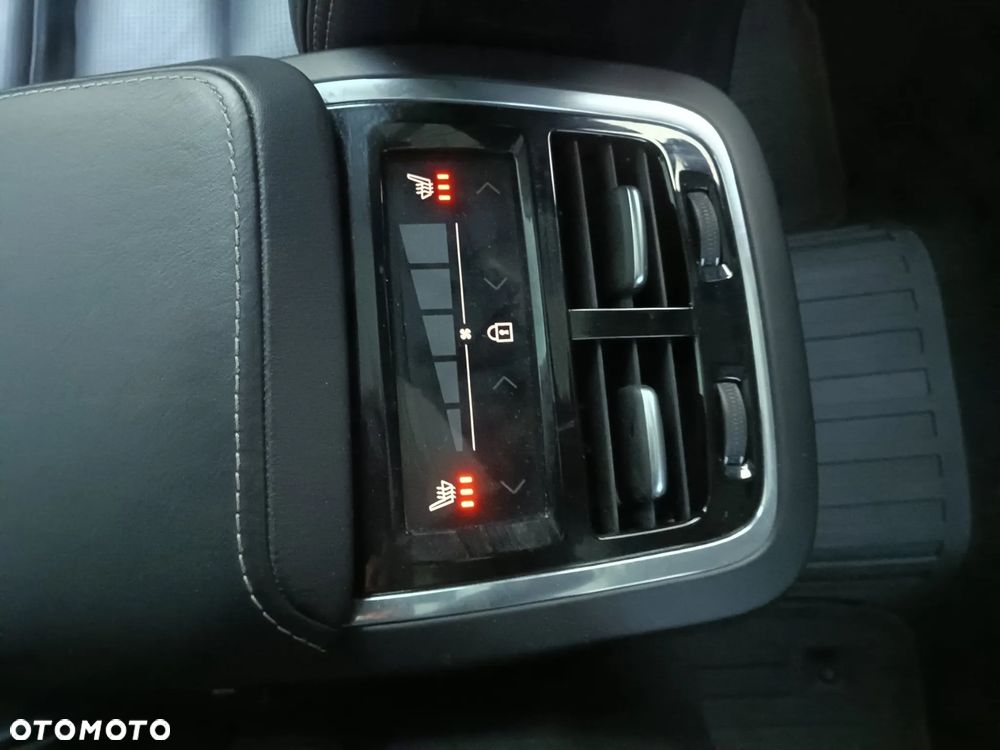 Volvo XC 60 T5 AWD Geartronic Inscription - 30