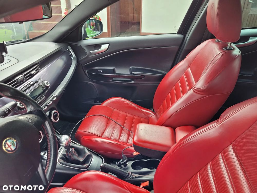 Alfa Romeo Giulietta 1.4 TB MultiAir Distinctive - 14