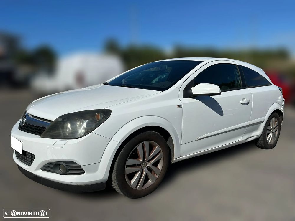 Opel Astra H GTC 1.3 CDTI de 2008 para peças - 1